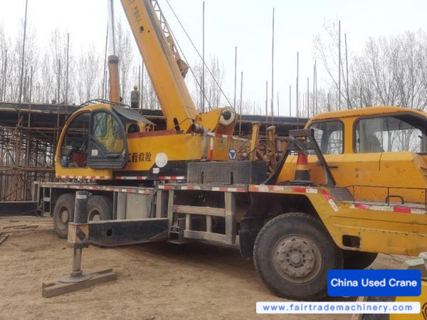 Buy XCMG 20B Used Crane / 1
